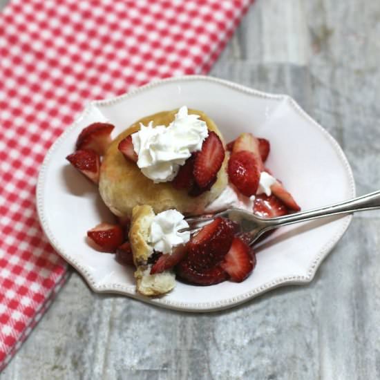 Mini Strawberry Shortcakes - Recipe photo by thegardeningcook
