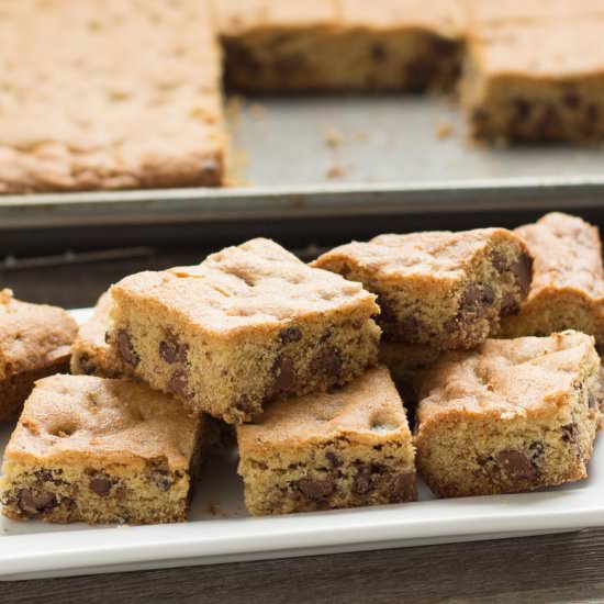 Large Batch Chocolate Chip Cookie - Recipe photo by PearTreeKitchen
