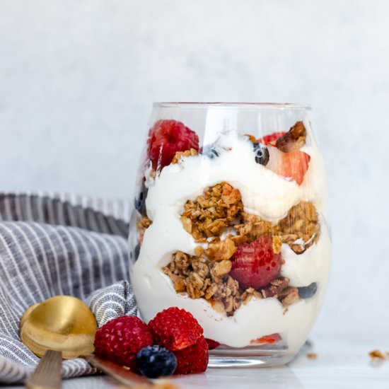 Banana Nut Granola - Recipe photo by confessionsofabakingqueen