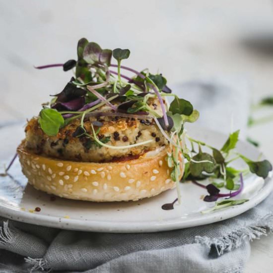 Crispy Quinoa Cauliflower Burger - Recipe photo by My Goodness Kitchen