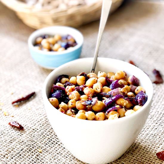 Chickpeas with turmeric - Recipe photo by ramonascuisine