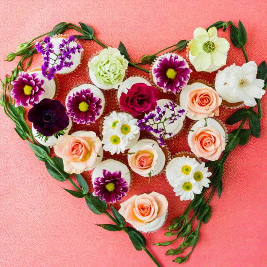 Flowers 3 Way for Cupcakes - Recipe photo by The Sweet Nerd