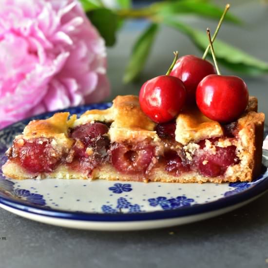 Sweet cherry and chocolate tart - Recipe photo by everyday-delicious.com