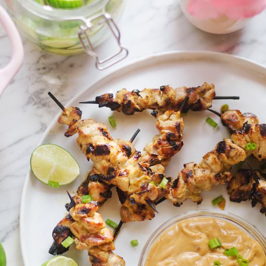 Thai Curry Coconut Chicken Skewers - Recipe photo by lizzyandizzy