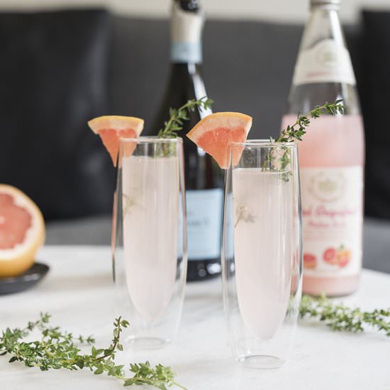 Grapefruit Thyme Spritzer - Recipe photo by Pretty in Pistachio