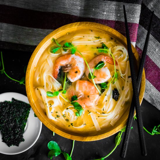 tom yum shrimp noodle soup - Recipe photo by My Digital Kitchen