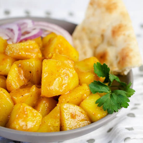Potato Curry Bowl - Recipe photo by Damaris_Gore