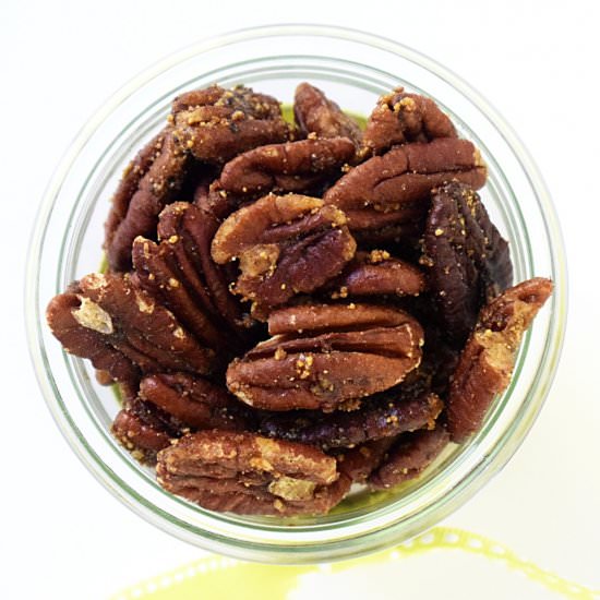 Sweet & Savory Roasted Pecans - Recipe photo by nibblesandbits