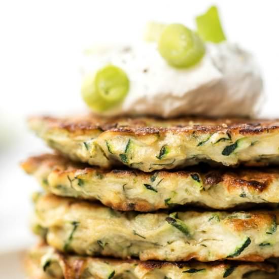 5-Ingredient Zucchini Fritters - Recipe photo by simplyquinoa