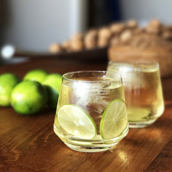 Negroni Bianco - Recipe photo by proportionalplate
