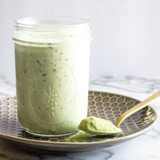 Mint Chocolate Matcha Smoothie - Recipe photo by allthekingsmorsels