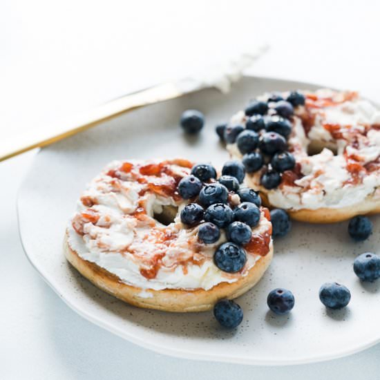 Greek Yogurt Cream Cheese - Recipe photo by freeyourfork