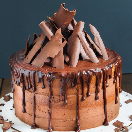 Vanilla Cake with Chocolate Butterc - Recipe photo by SugarSpicesLife