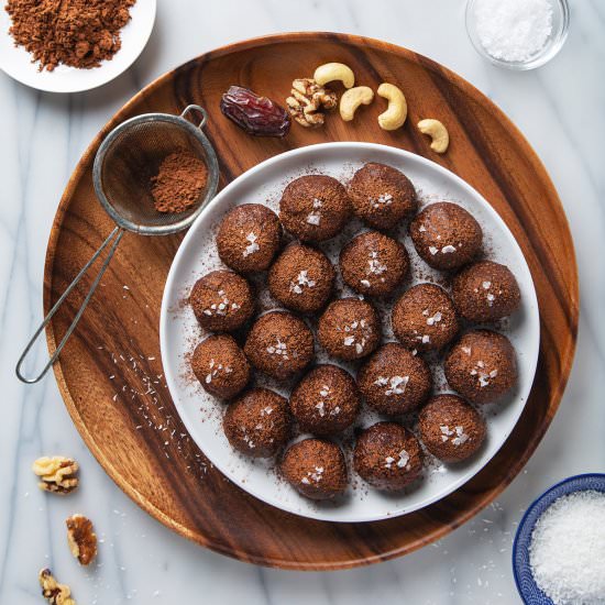 Chocolate Fat Balls - Recipe photo by PicklesNHoney
