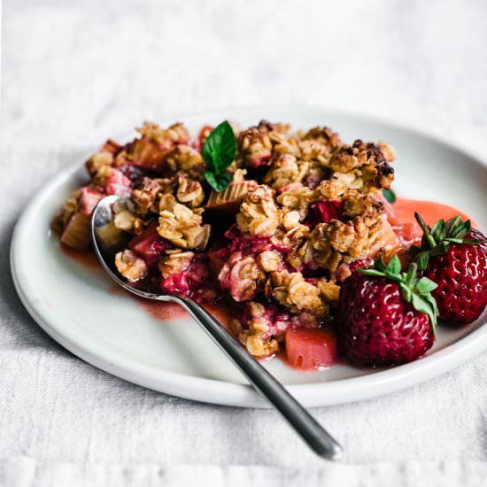 Strawberry Rhubarb Crisp - Recipe photo by occasionallyeggs