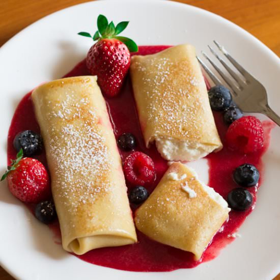 Cheese Blintzes with Strawberries - Recipe photo by Gday Souffle