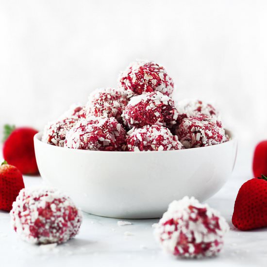 Sugar Free Strawberry Energy Bites - Recipe photo by SpartanLife