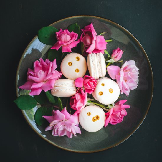 Champagne macarons - Recipe photo by kumquat