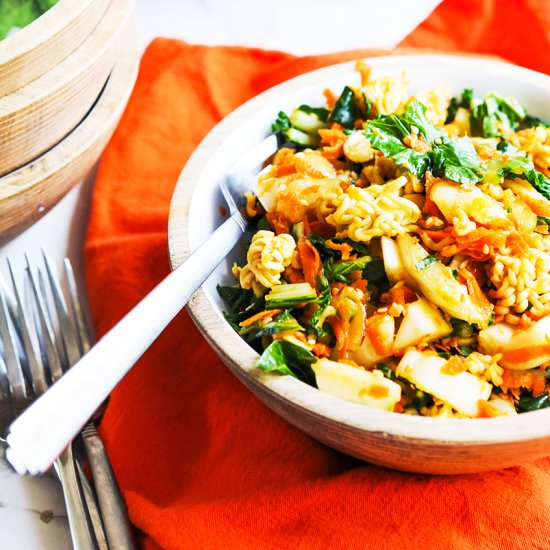 Crunchy Bok Choy Salad - Recipe photo by pipandebby