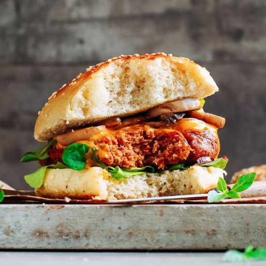High-Protein Vegan Burgers - Recipe photo by fullofplants