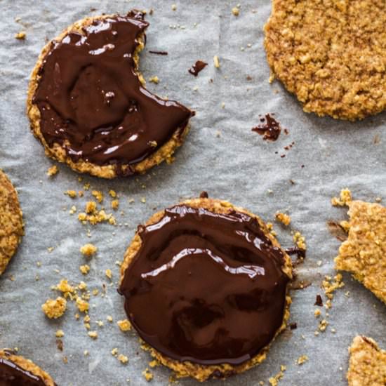 Low Sugar Chocolate "Hobnobs" - Recipe photo by addsomeveg