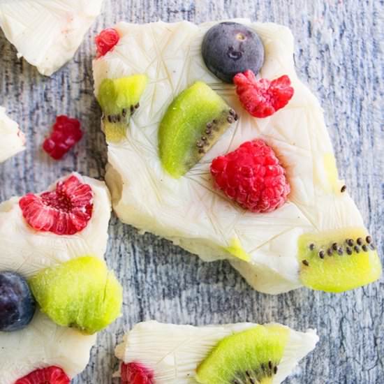 Frozen Yogurt Bark - Recipe photo by Cakewhiz