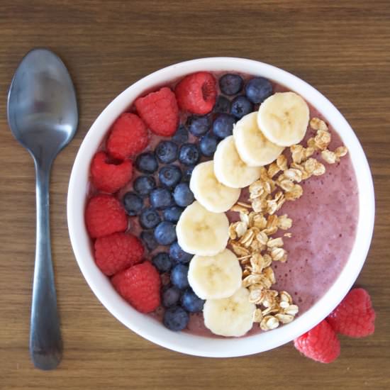 Mixed Berry Smoothie Bowl - Recipe photo by sisterskneadsweets