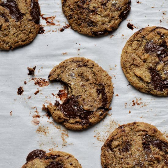 Vegan Tahini Chocolate Chip Cookies - Recipe photo by thymeforbreakfast