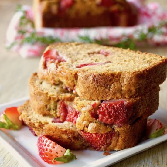 Strawberry-Rosemary Cake - Recipe photo by cookingontheweekends