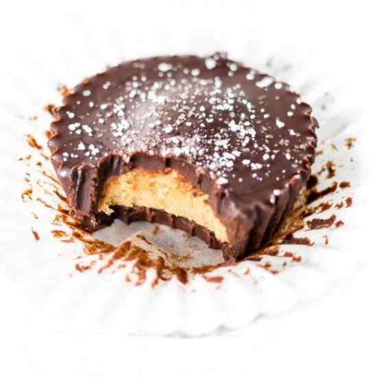 Homemade peanut butter cups - Recipe photo by veggiebalance