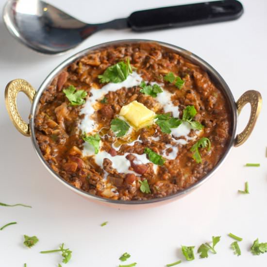 How To Make Dal Makhani - Recipe photo by Mintsrecipes