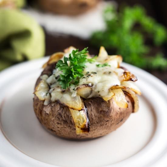 Caramelized onion stuffed mushrooms - Recipe photo by thanksgiving