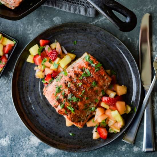 Sockeye Salmon with Fruit Salsa - Recipe photo by linger