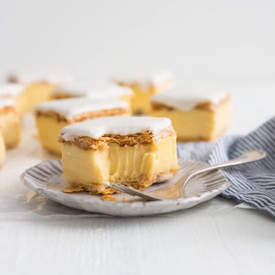 Custard Square with Homemade puff - Recipe photo by cloudykitchen