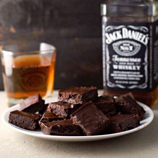 Jack Daniel's Whiskey Fudge - Recipe photo by ZonaCooks