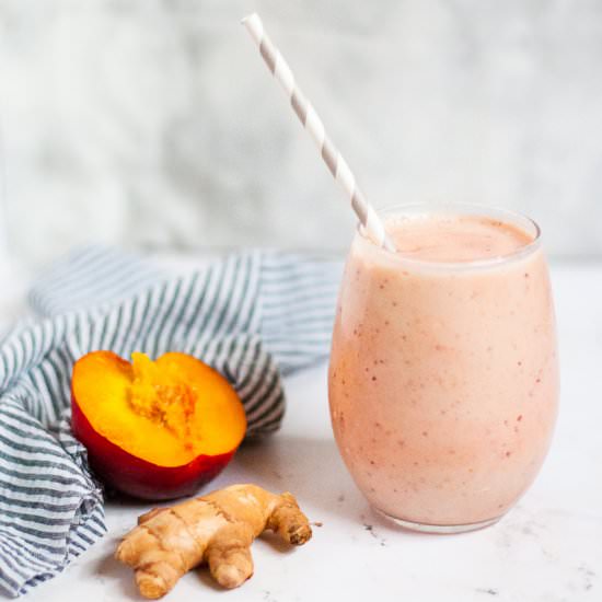 Ginger Peach Yogurt Smoothie - Recipe photo by cozypeachkitchen
