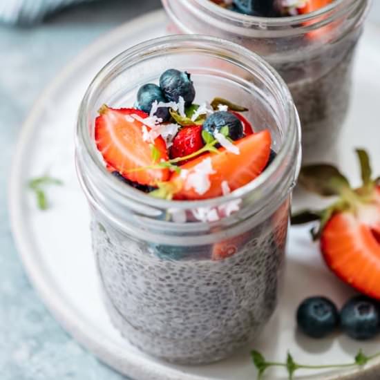 3-Ingredient Chia Pudding - Recipe photo by feelgoodfoodie1