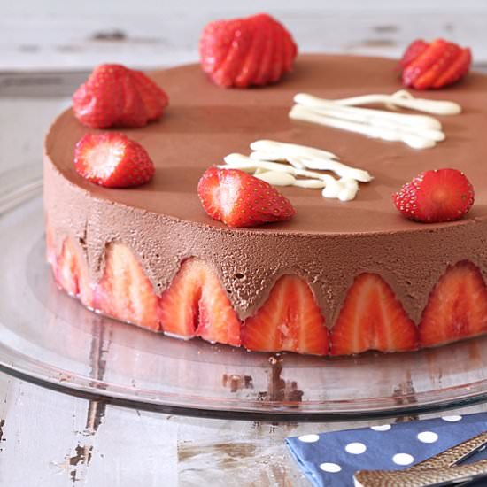 Chocolate Torte with Strawberries - Recipe photo by culinaryflavors