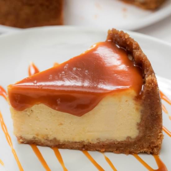 Easy salted caramel cheesecake - Recipe photo by thanksgiving