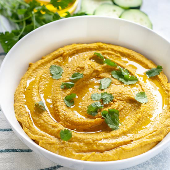 Spicy Curry Hummus - Recipe photo by wellvegan