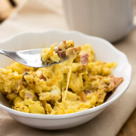 Scrambled Eggs with Bacon & Cheese - Recipe photo by travelcooktell