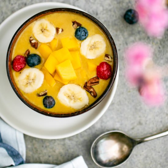 Mango smoothie bowl - Recipe photo by k33kitchen