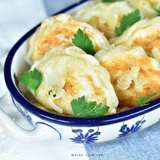 Potato, onion and cheese pierogi - Recipe photo by everyday-delicious.com