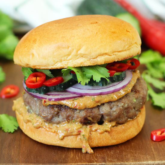 Beef Satay Burger - Recipe photo by El Mundo Eats