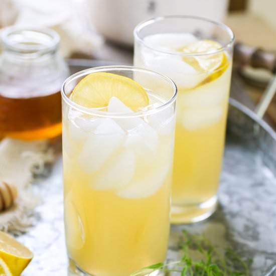 Honey Lemonade - Recipe photo by theprairiehomestead