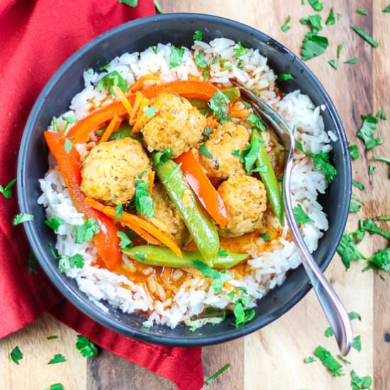 Curry Meatballs with Coconut Rice - Recipe photo by SugarSpicesLife