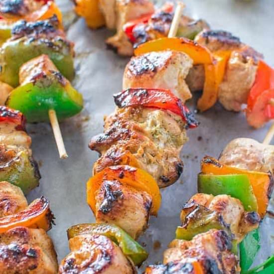 EASY CHICKEN KEBABS - Recipe photo by COOKTORIA