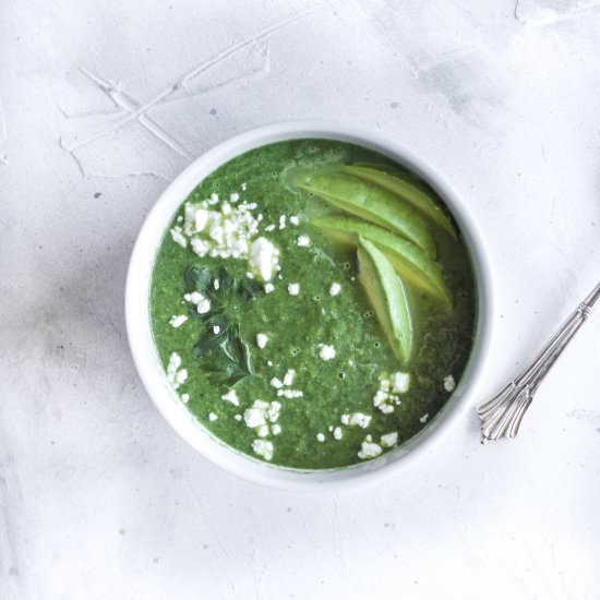 Detox Asparagus Spinach Soup - Recipe photo by atasteofwellbeing