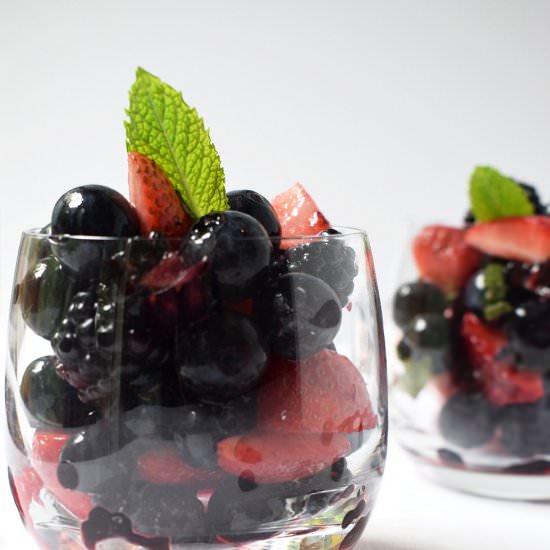 Berry Fruit Salad - Recipe photo by nibblesandbits