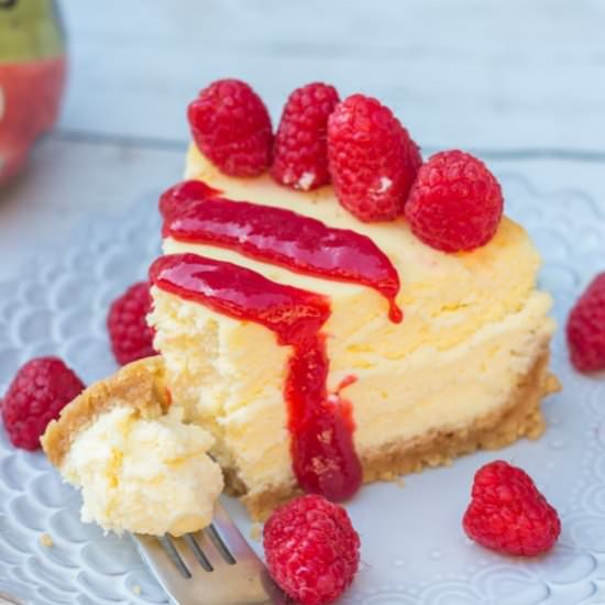 Lemon Cheesecake Recipe - Recipe photo by confessionsofabakingqueen